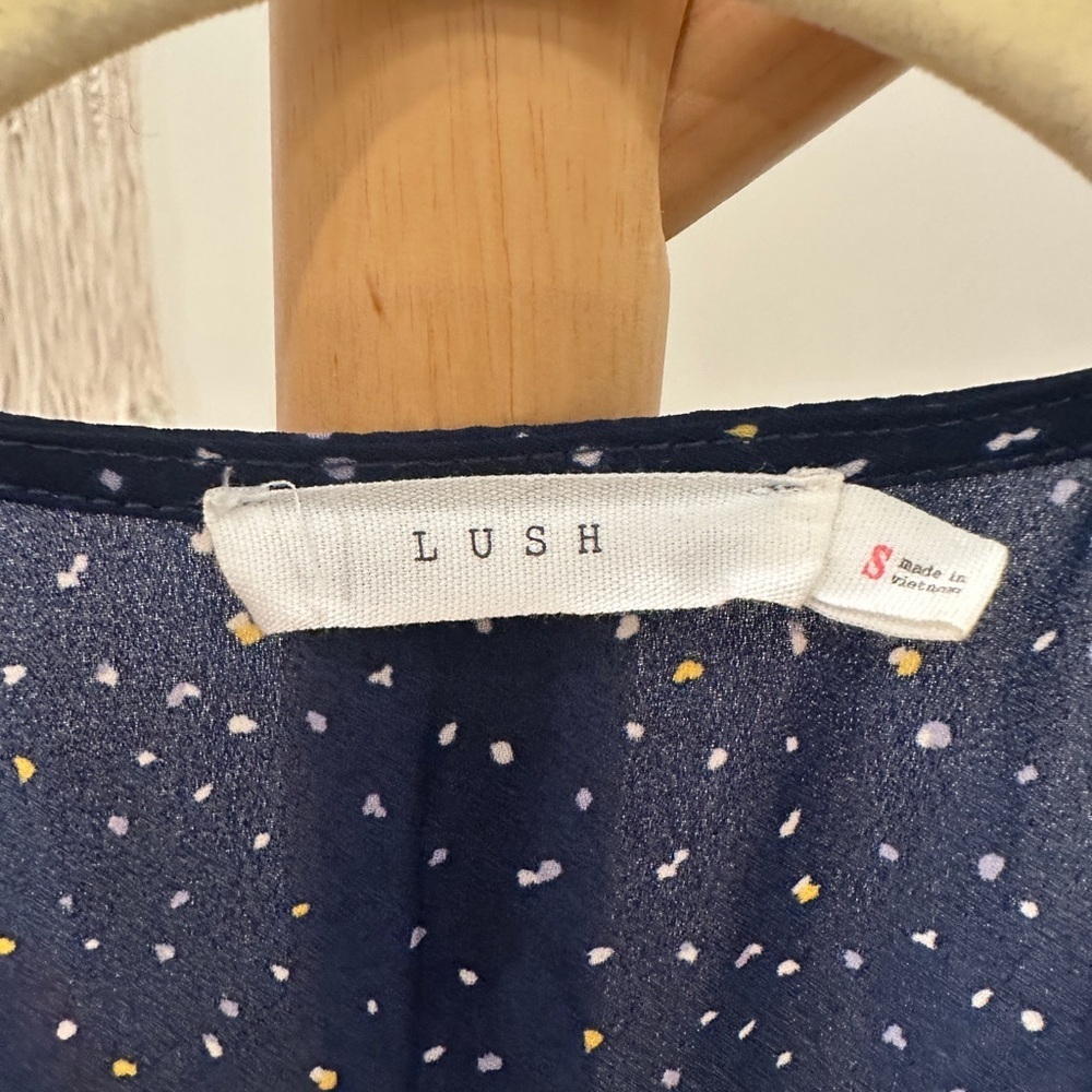 Lush Navy Dot Print V-Neck Long Sleeve Blouse Size S - Picture 2 of 7